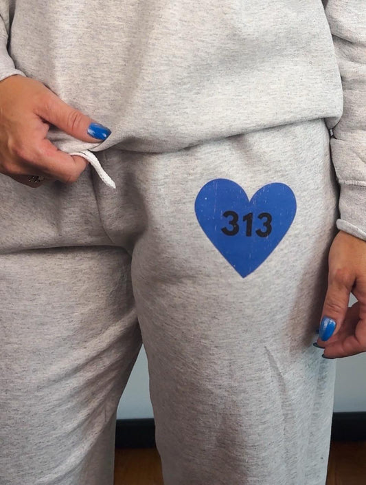 Detroit 313 Heart Sweatpants | Gray Game Day Joggers